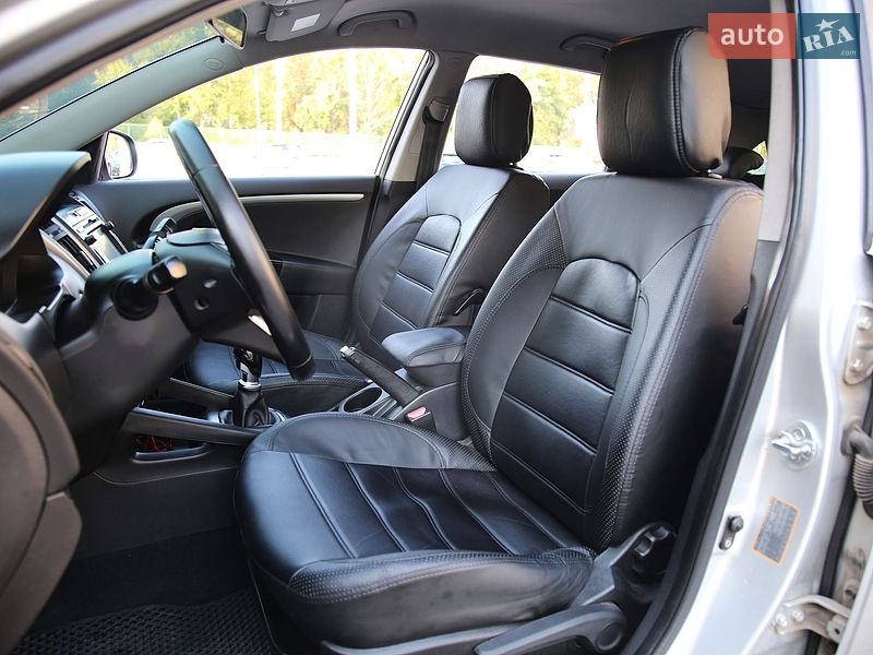 Универсал Kia Ceed 2011 в Харькове