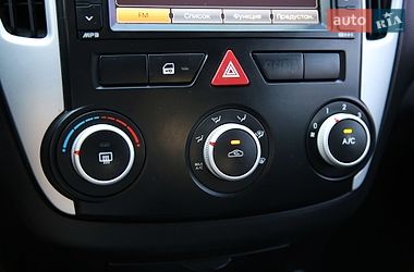 Универсал Kia Ceed 2011 в Харькове