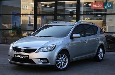 Универсал Kia Ceed 2011 в Харькове