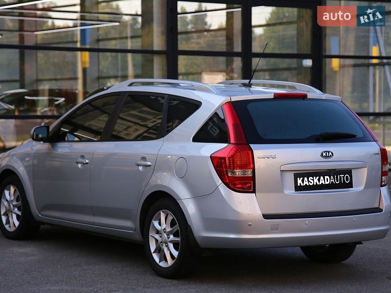 Универсал Kia Ceed 2011 в Харькове