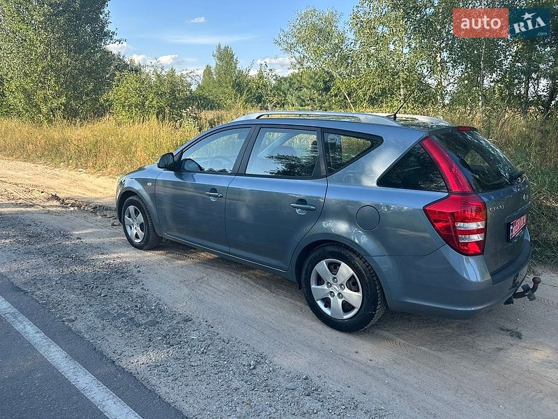 Универсал Kia Ceed 2009 в Киеве