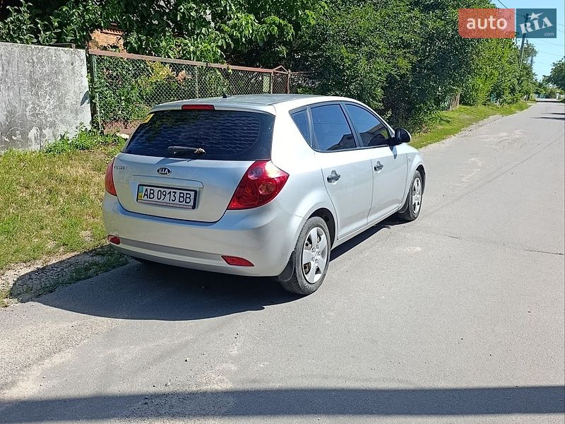 Хетчбек Kia Ceed 2008 в Вінниці