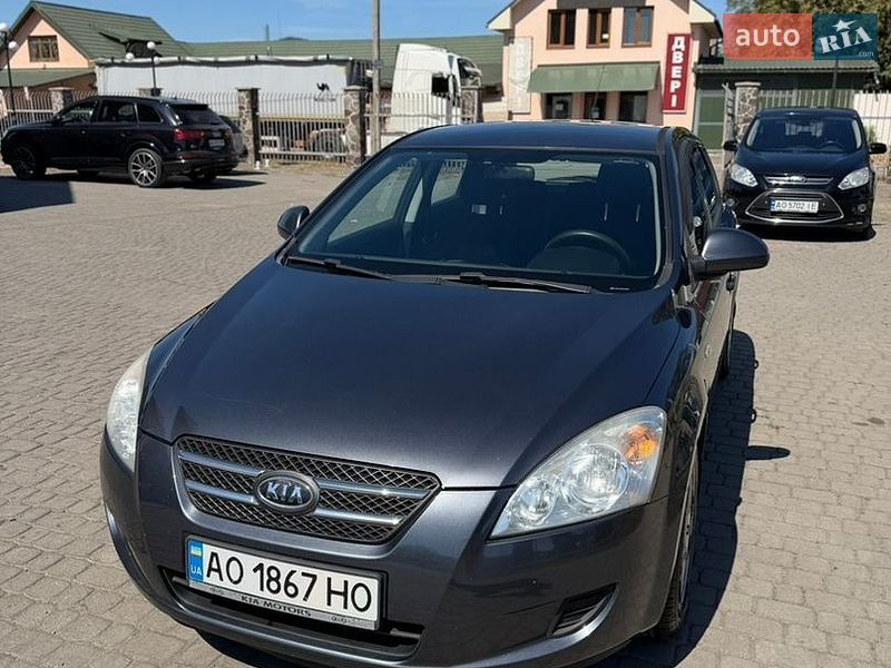 Kia Ceed 2009 Kia Ceed 2009