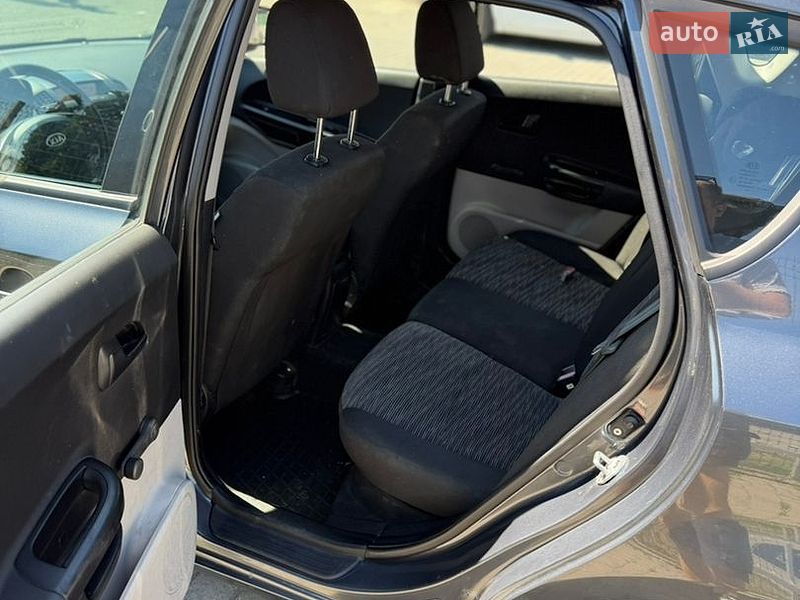 Хэтчбек Kia Ceed 2009 в Мукачево