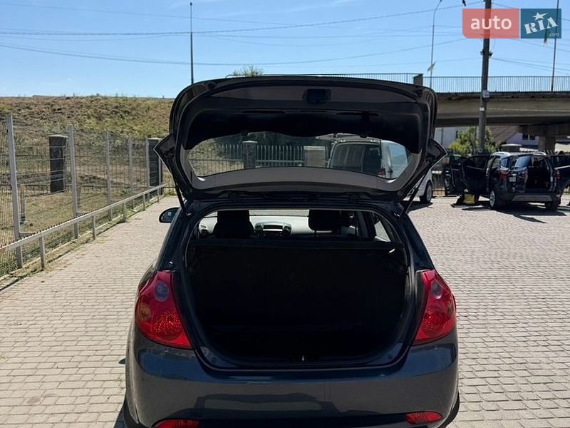 Хэтчбек Kia Ceed 2009 в Мукачево
