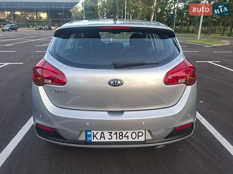 Хэтчбек Kia Ceed 2013 в Киеве