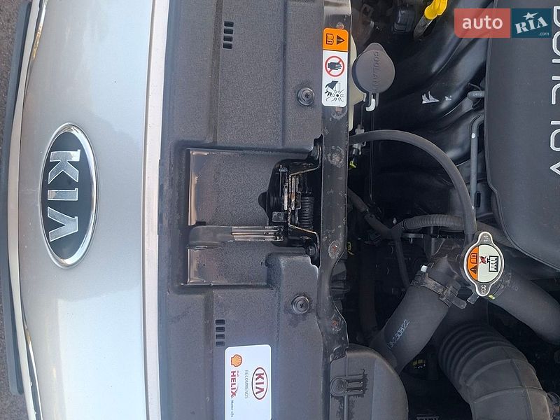 Хэтчбек Kia Ceed 2013 в Киеве