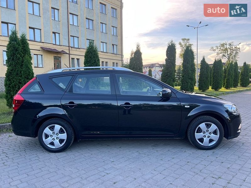 Універсал Kia Ceed 2011 в Коломиї фото 2 Універсал Kia Ceed 2011 в Коломиї