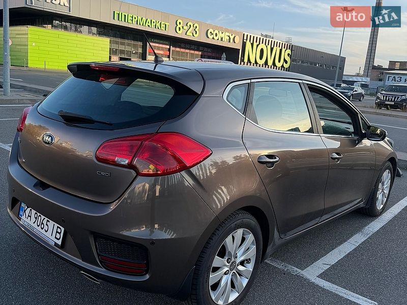 Хетчбек Kia Ceed 2016 в Києві