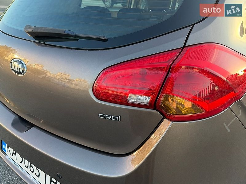 Хетчбек Kia Ceed 2016 в Києві
