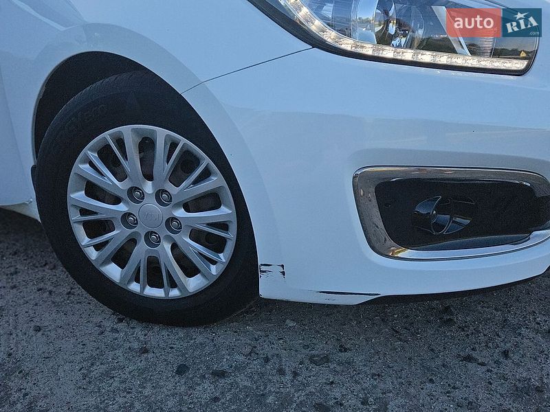 Хэтчбек Kia Ceed 2018 в Обухове