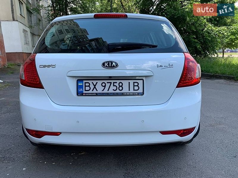 Хетчбек Kia Ceed 2010 в Хмельницькому
