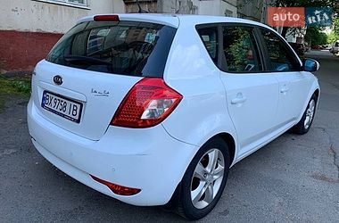 Хетчбек Kia Ceed 2010 в Хмельницькому