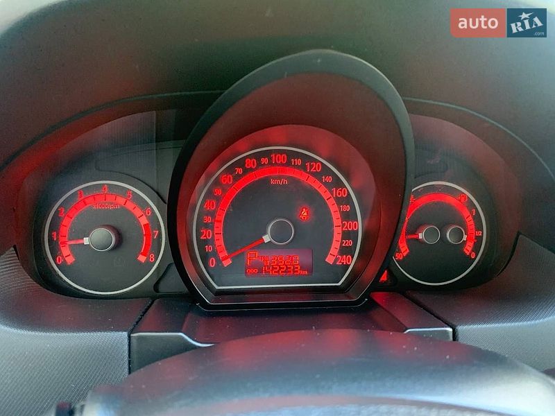 Хетчбек Kia Ceed 2010 в Хмельницькому