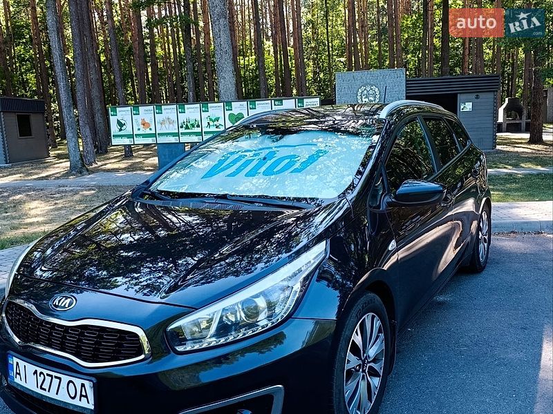 Универсал Kia Ceed 2015 в Коростене