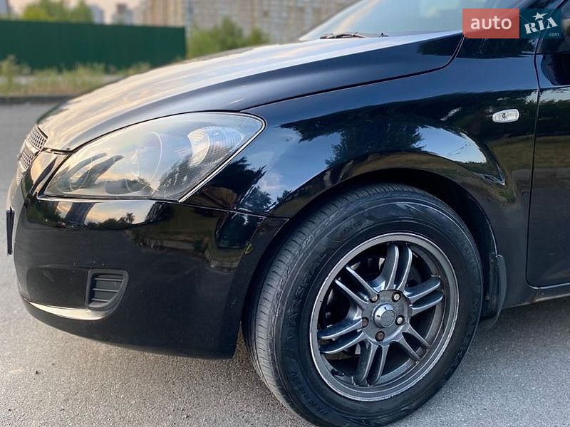 Універсал Kia Ceed 2008 в Києві