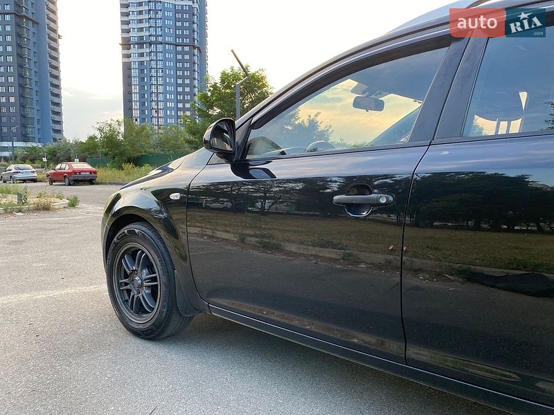Универсал Kia Ceed 2008 в Киеве фото 13 Универсал Kia Ceed 2008 в Киеве
