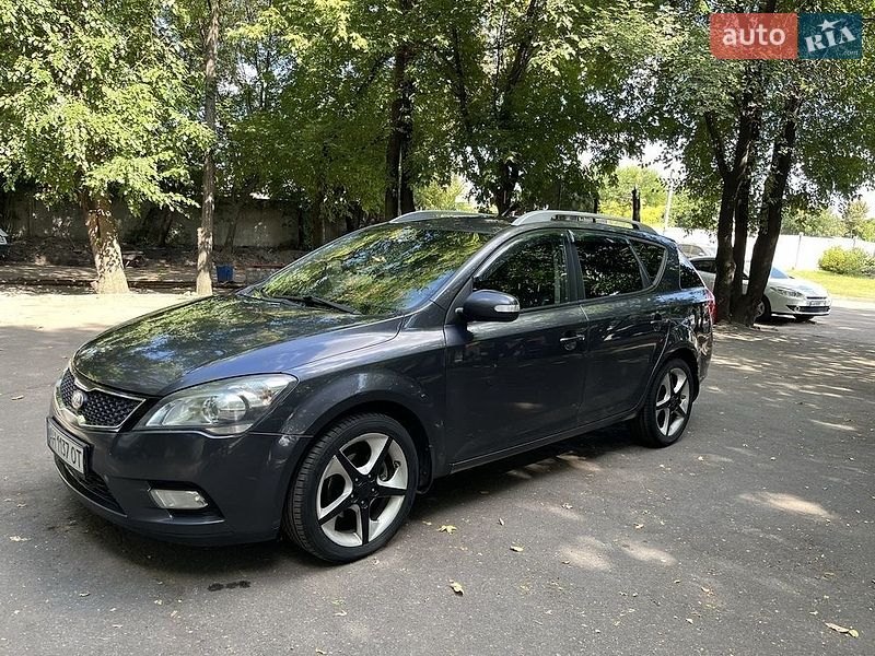Универсал Kia Ceed 2010 в Павлограде