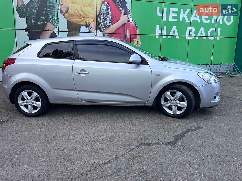 Хетчбек Kia Ceed 2008 в Миколаєві