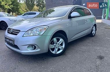 Хетчбек Kia Ceed 2008 в Миколаєві