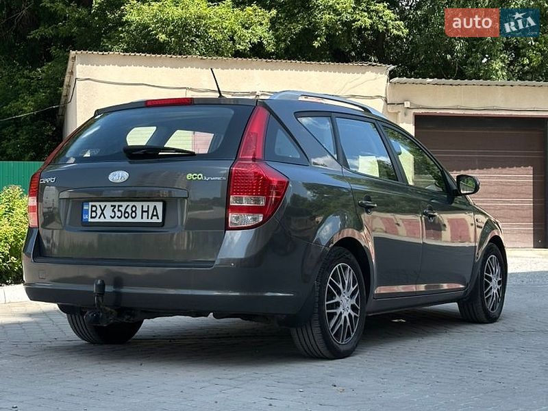 Універсал Kia Ceed 2009 в Чернівцях
