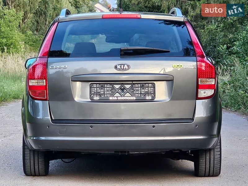 Универсал Kia Ceed 2009 в Дрогобыче