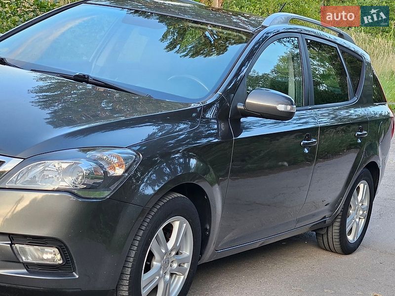 Универсал Kia Ceed 2009 в Дрогобыче