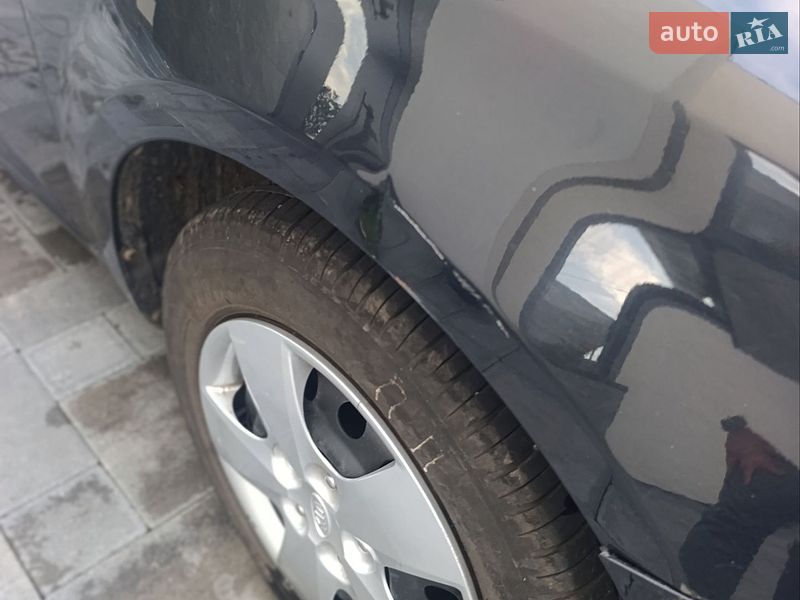 Универсал Kia Ceed 2009 в Ровно