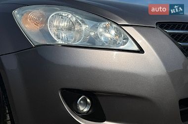 Хэтчбек Kia Ceed 2008 в Виннице