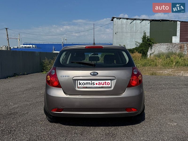 Хэтчбек Kia Ceed 2008 в Виннице