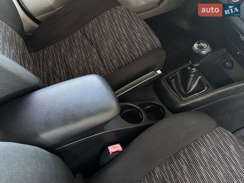 Хэтчбек Kia Ceed 2008 в Виннице