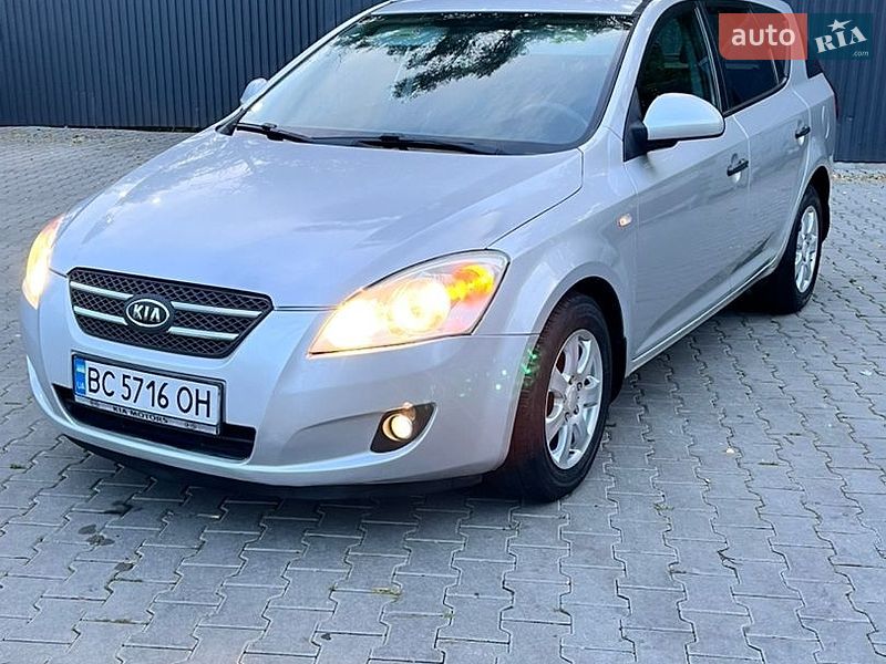Универсал Kia Ceed 2009 в Дрогобыче