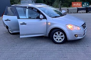 Универсал Kia Ceed 2009 в Дрогобыче