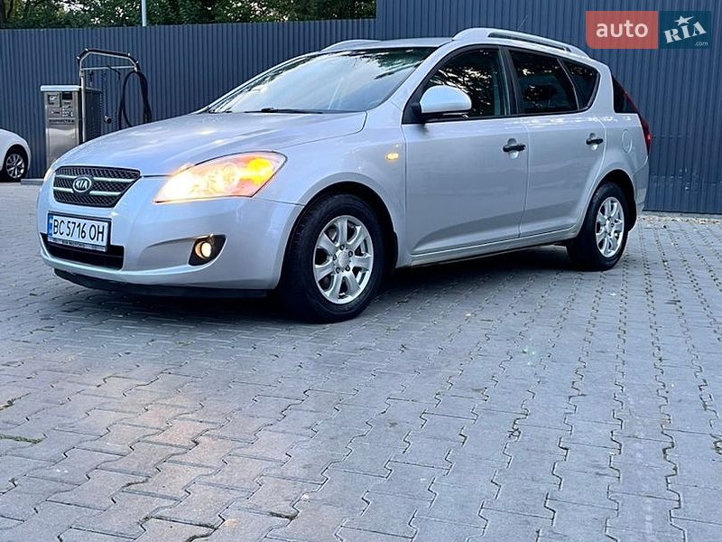 Универсал Kia Ceed 2009 в Дрогобыче