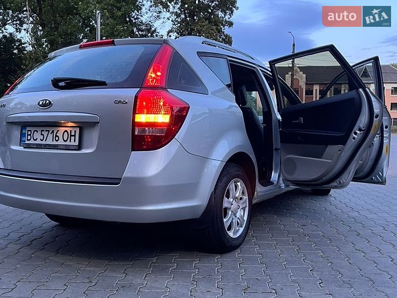Универсал Kia Ceed 2009 в Дрогобыче
