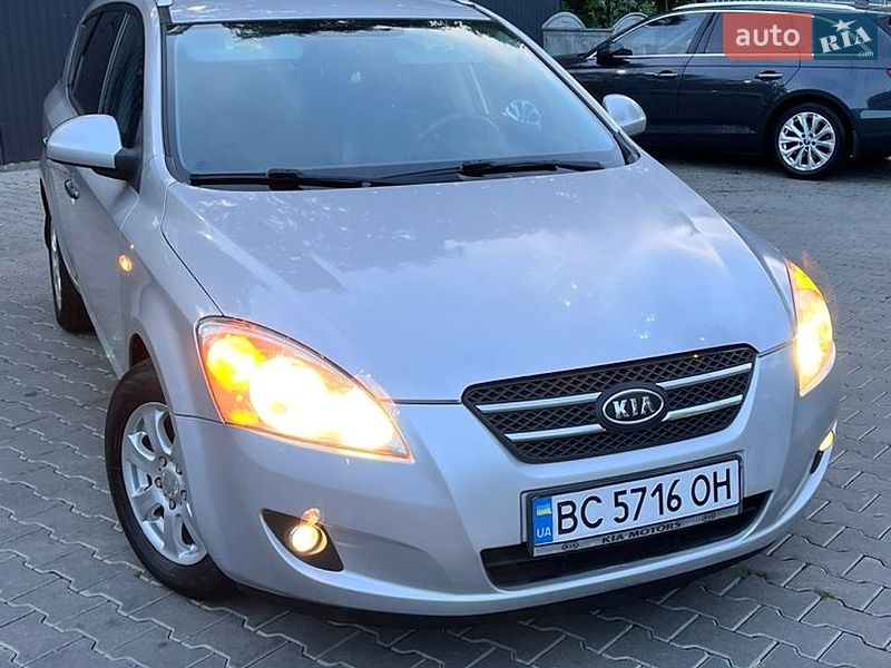 Универсал Kia Ceed 2009 в Дрогобыче