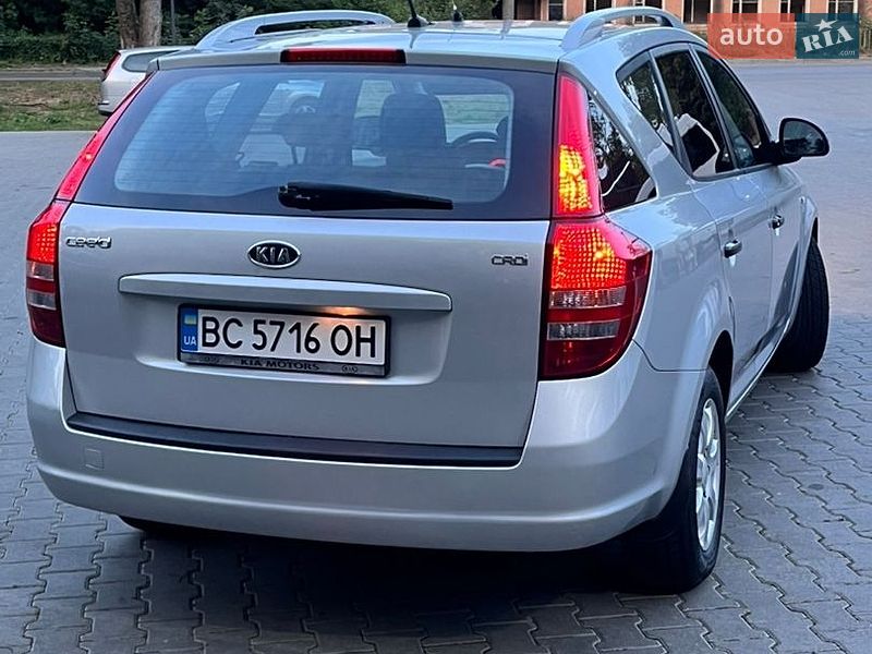 Универсал Kia Ceed 2009 в Дрогобыче