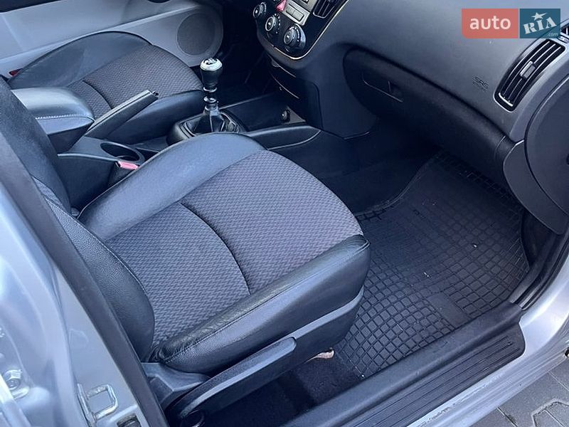 Универсал Kia Ceed 2009 в Дрогобыче