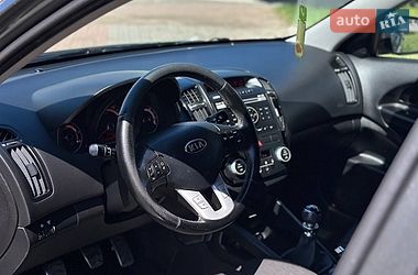 Универсал Kia Ceed 2010 в Николаеве