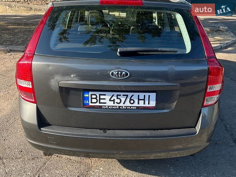 Универсал Kia Ceed 2009 в Николаеве