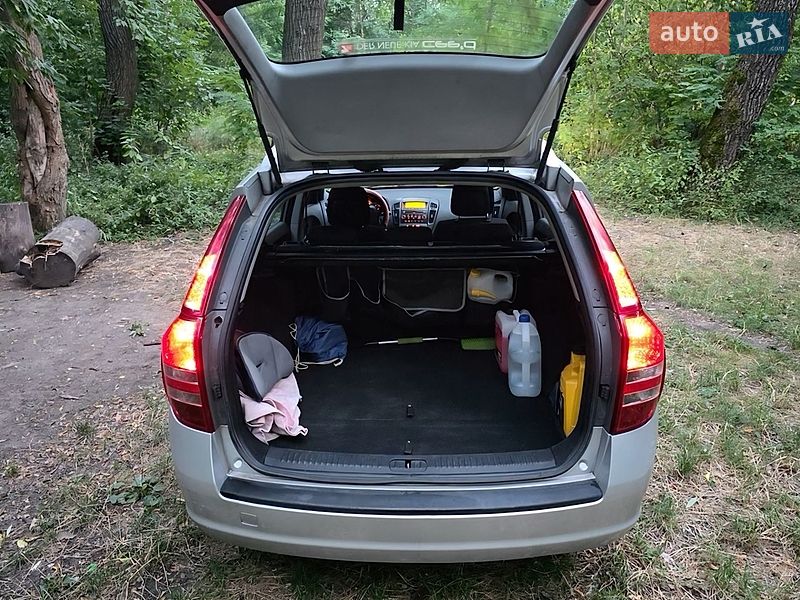 Универсал Kia Ceed 2008 в Киеве