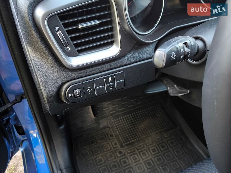 Универсал Kia Ceed 2019 в Харькове