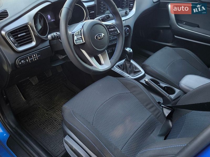Универсал Kia Ceed 2019 в Харькове