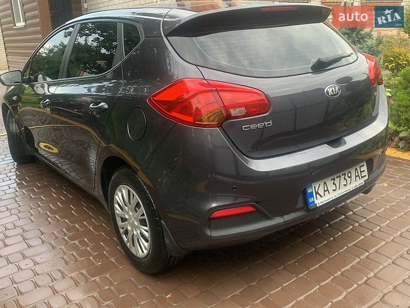 Хэтчбек Kia Ceed 2012 в Бердичеве