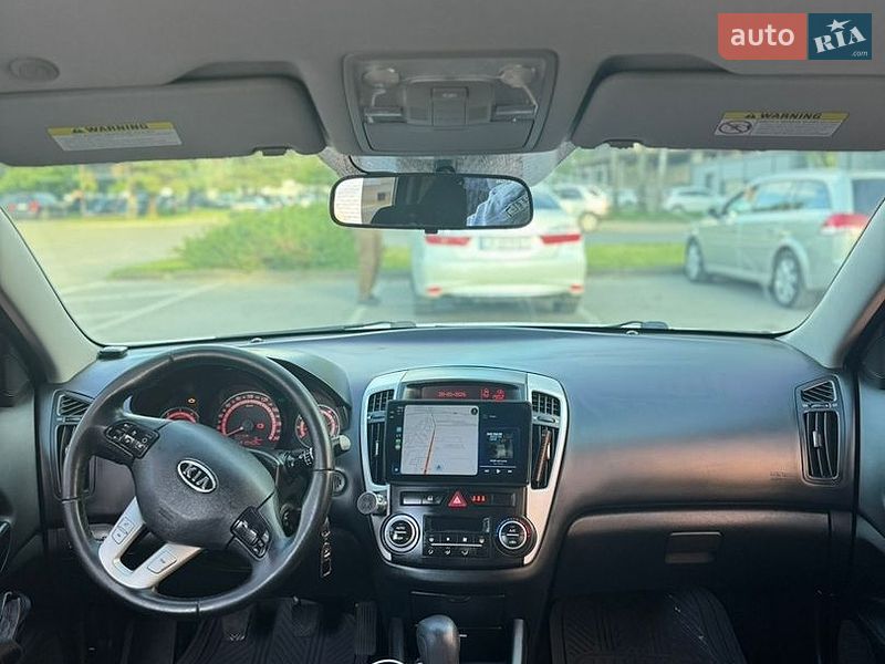 Універсал Kia Ceed 2012 в Чернівцях