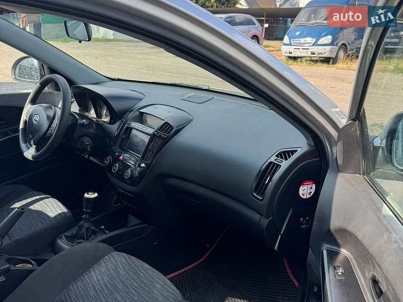 Универсал Kia Ceed 2009 в Белой Церкви