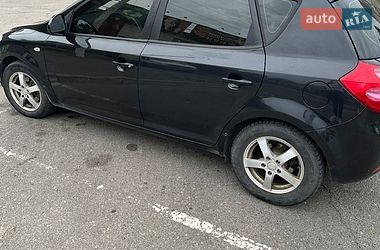 Хэтчбек Kia Ceed 2007 в Каменском