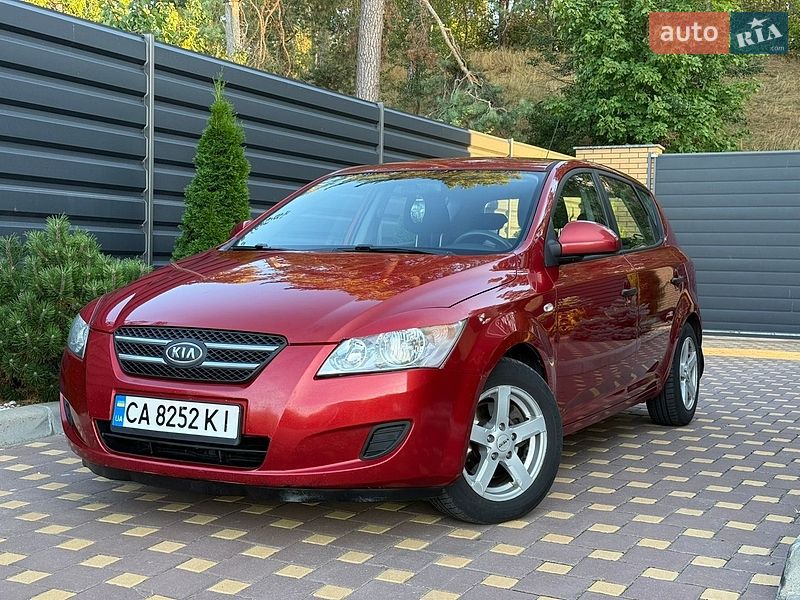 Хэтчбек Kia Ceed 2007 в Черкассах