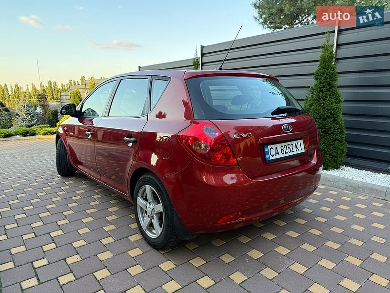 Хэтчбек Kia Ceed 2007 в Черкассах