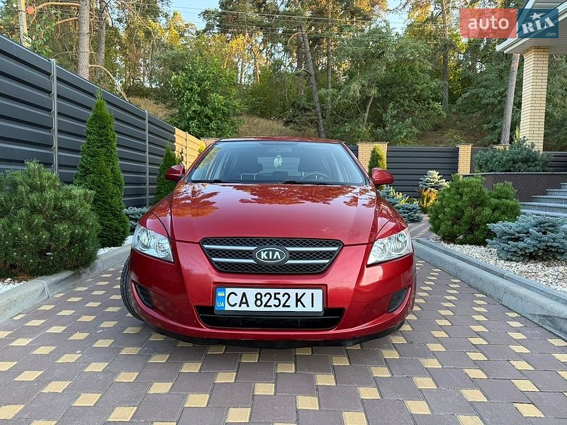 Хэтчбек Kia Ceed 2007 в Черкассах